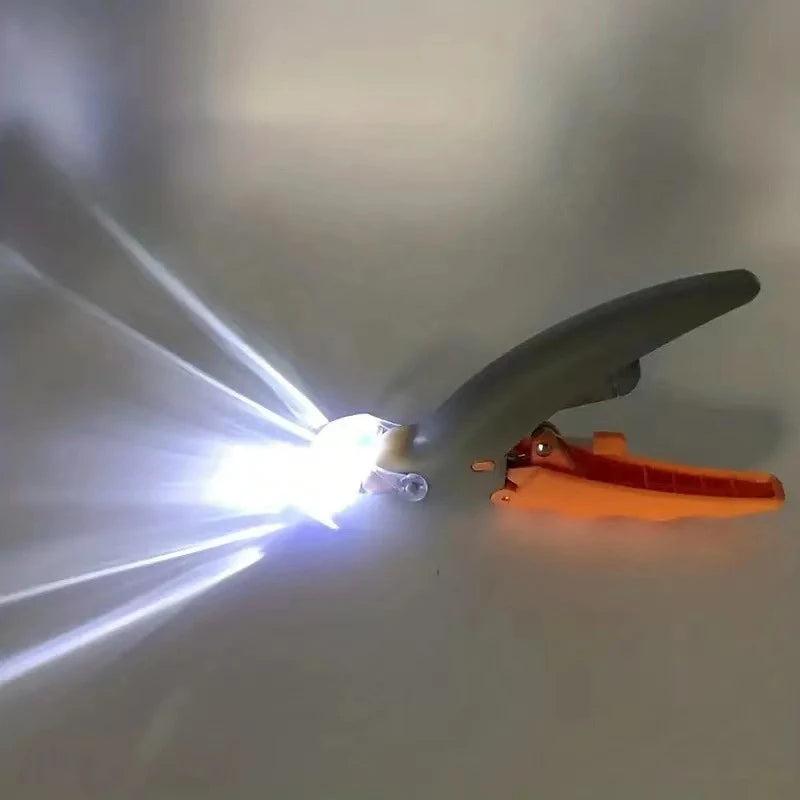 Pet cat and dog nail clippers with LED light, polishing and cleaning supplies